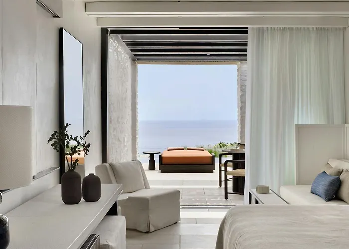 Odera, Tinos, Autograph Collection Kionia