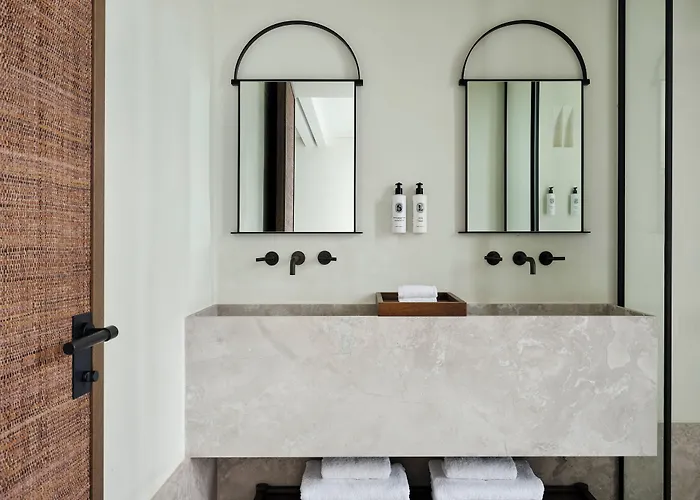 Odera, Tinos, Autograph Collection 5* Kionia