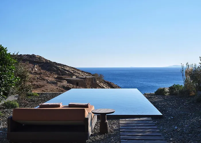 Odera, Tinos, Autograph Collection Kionia