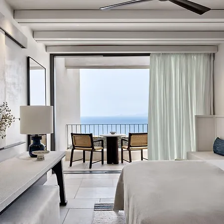 Odera, Tinos, Autograph Collection 5* Kionia