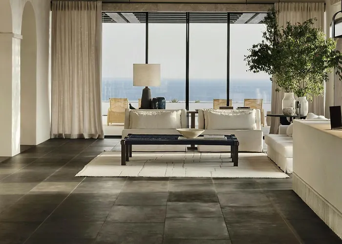 Odera, Tinos, Autograph Collection Kionia